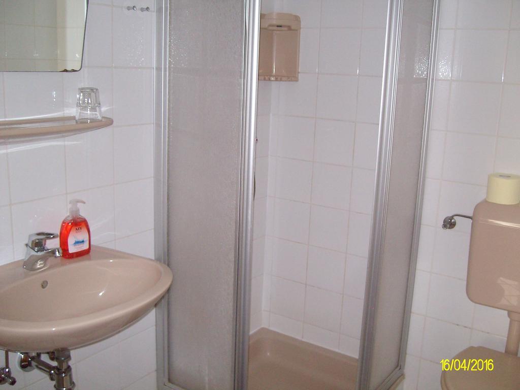 Gasthaus Zur Melzen Hotel Versbichl Esterno foto