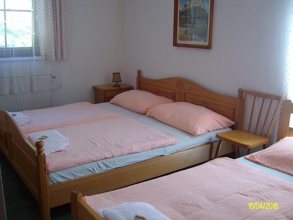 Gasthaus Zur Melzen Hotel Versbichl Esterno foto